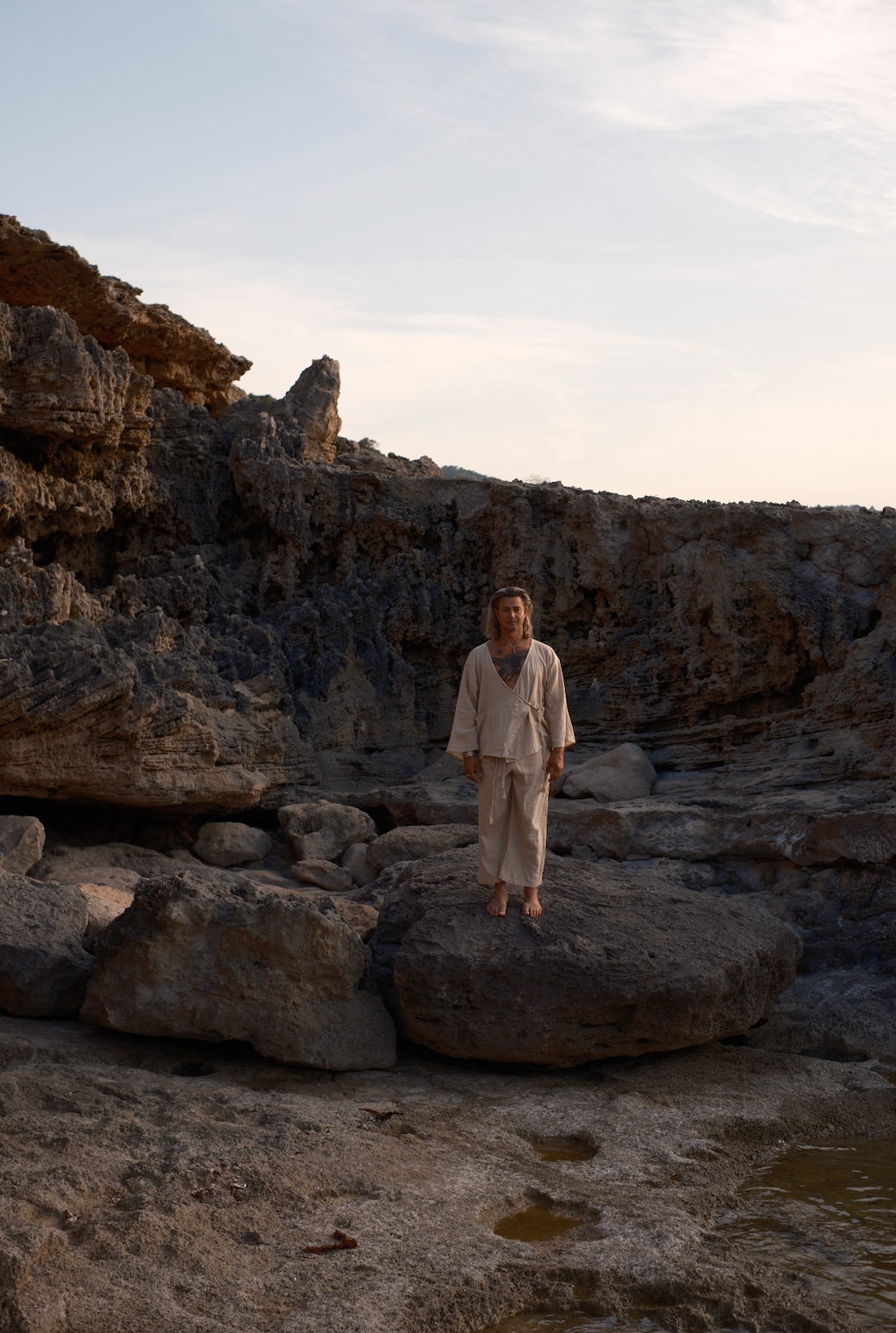 Horizon Kimono & Trouser Set – Unisex