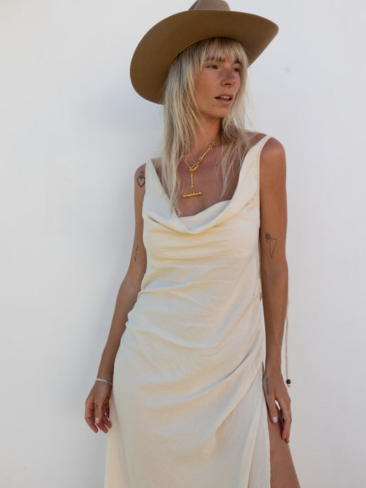 FUEGO SUAVE | Open Back Dress