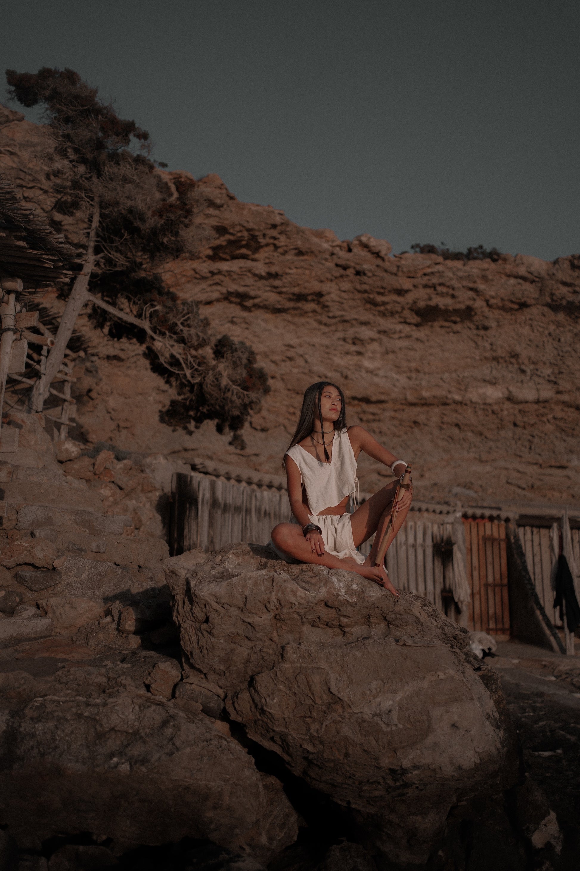 Elegant VIENTO resort wear set designed for warm summer days and evenings