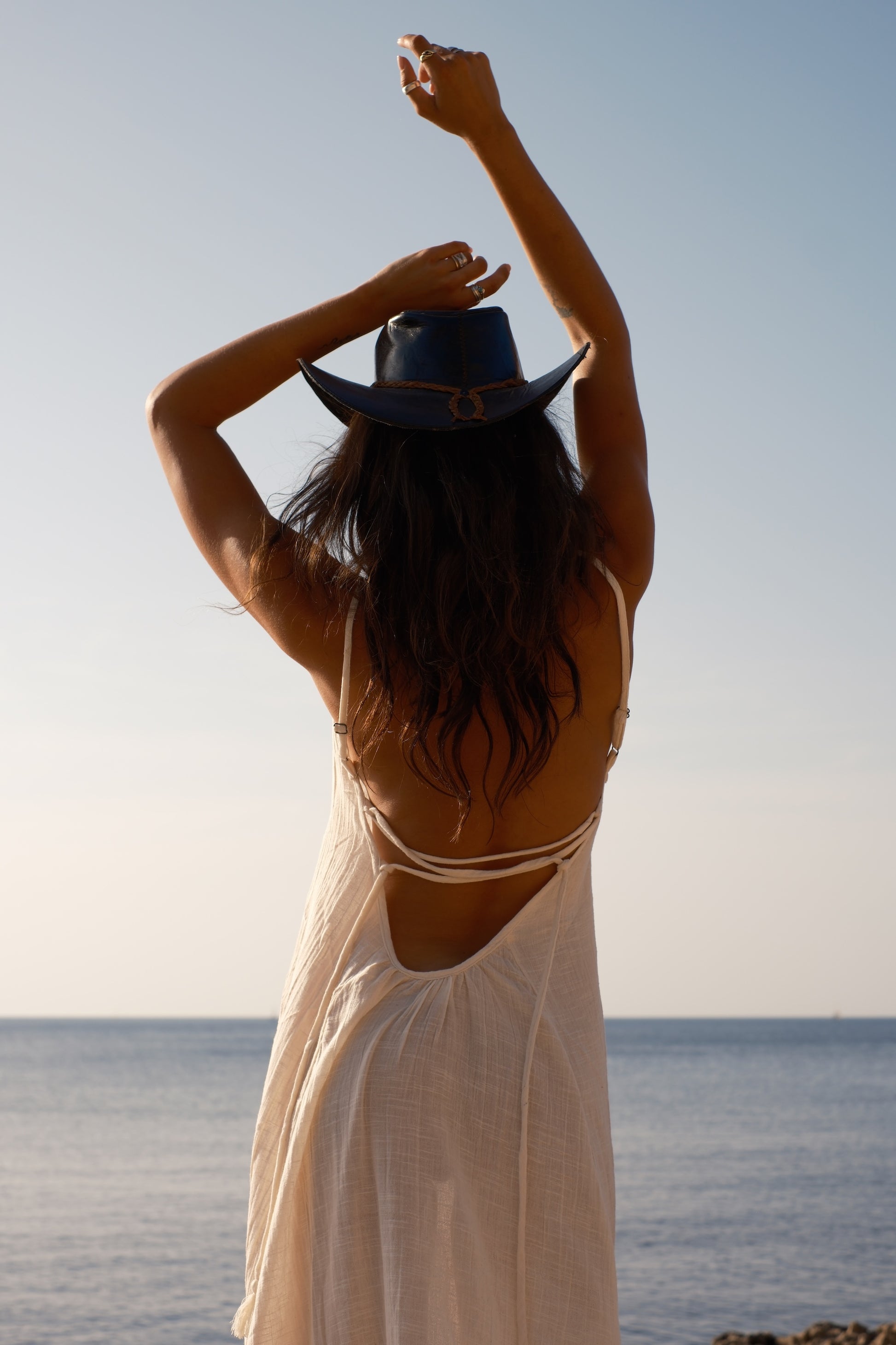 Wear Roro SOL TEE bamboo cotton dress for beach days and warm evenings
