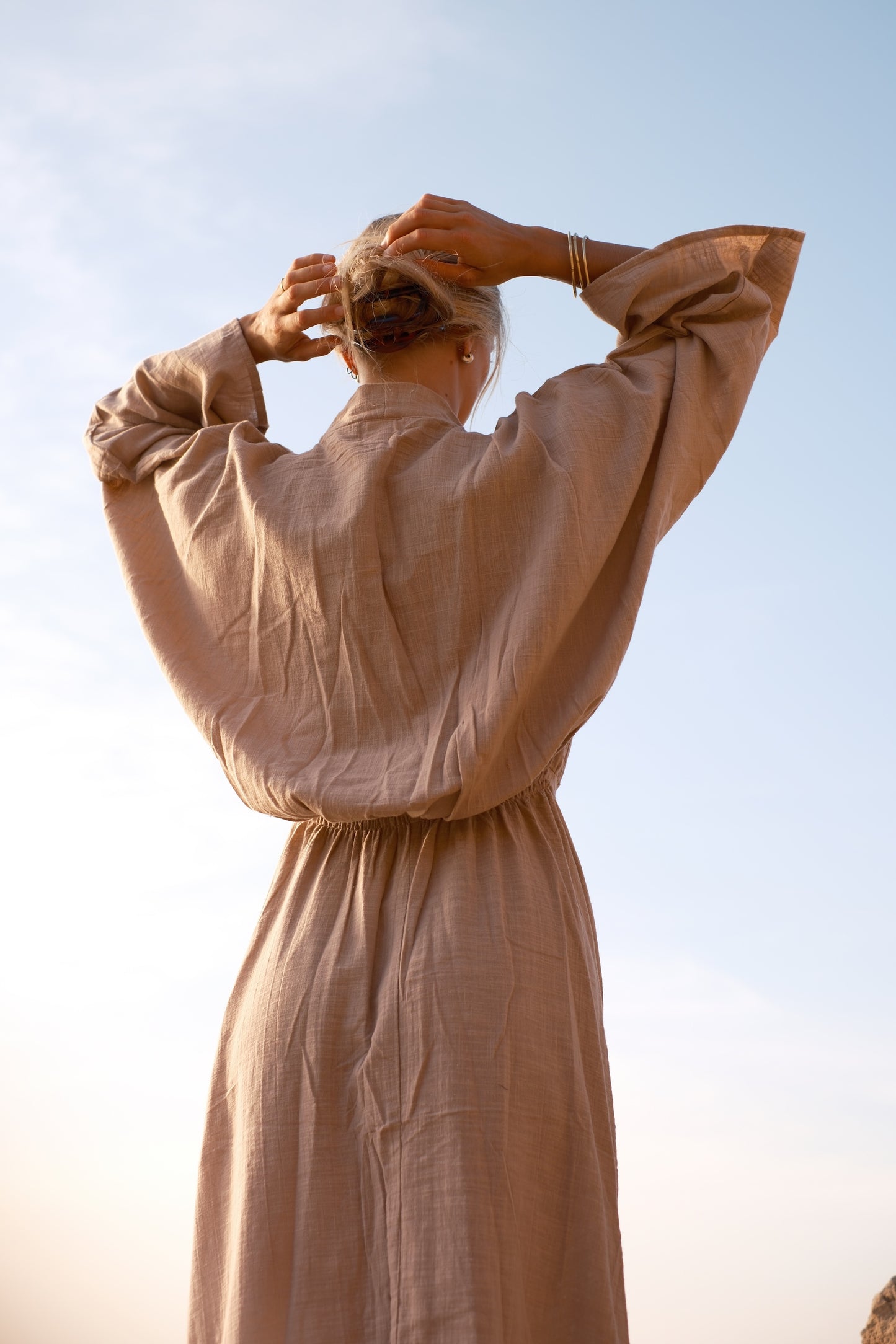 Lightweight WILLOW kaftan with relaxed fit for effortless warm-weather style