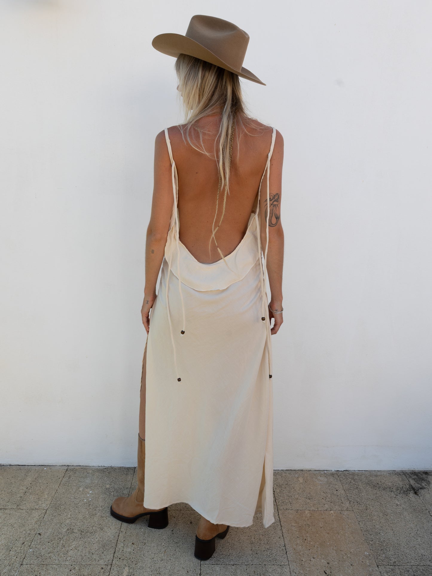 FUEGO SUAVE | Open Back Dress
